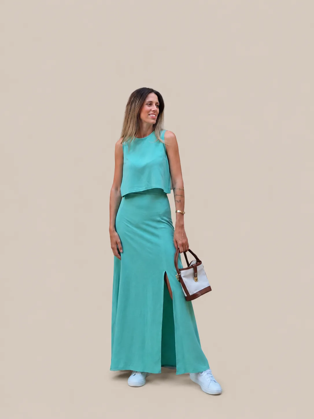 Cropped Lelis pronto, feito com o molde
